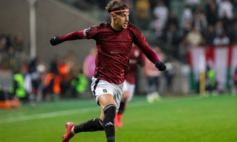 Veljko Birmančević na utakmici u dresu Sparte iz Praga
